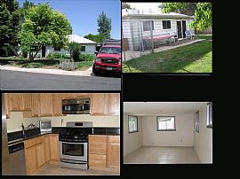 starter castle 3 bed 1&1/2bath in Aurora, CO