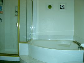 Guard Gated-Free Month Rent-All Appliances+-No Rental Increases in Las Vegas, NV (Photo 6 of 6)