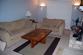 Great townhouse only 4 miles from downtown Austin in Austin, TX (Photo 5 of 6)