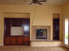 Luxury Brand New Home in gated community in Hanford, CA (Photo 5 of 5)