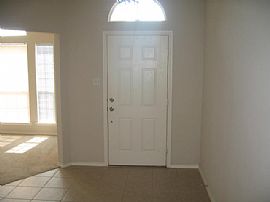 Renovated and Ready for you to call Home in Fort Worth, TX (Photo 2 of 6)