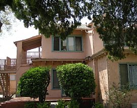 1 bed 1 bath Riverside apartment in Riverside, CA