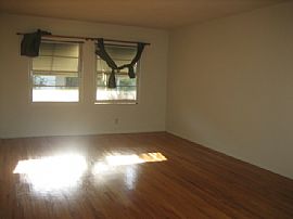 Chapman university Home (behind dorms!) in Orange, CA (Photo 4 of 6)