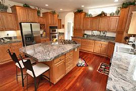 Beautiful Home in Golf Community in Port Orchard, WA