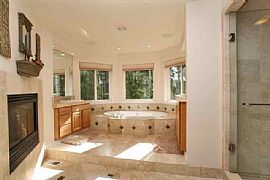 Beautiful Home in Golf Community in Port Orchard, WA (Photo 2 of 4)