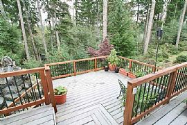 Beautiful Home in Golf Community in Port Orchard, WA (Photo 4 of 4)