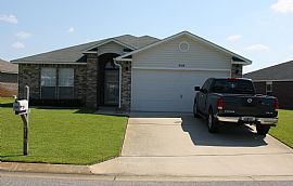 Beautiful Home on the Lake! in Gulf Breeze, FL