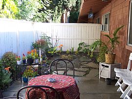 PET FRIENDLY 1/1 condo-home with private back yard for rent  in Mountain View, CA
