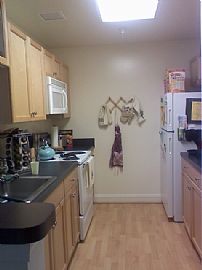 LUXURY APT ALL UTILITIES INCLUDED in Baltimore, MD