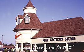 Fully Furnished Lodge , Freehold, Nj in Cream Ridge, NJ (Photo 9 of 9)