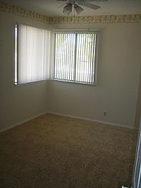 Northwest 3 bed, 2 bath - great home in Las Vegas, NV (Photo 4 of 6)