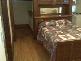 One Bedroom with Hardwood Floors in Minneapolis, MN (Photo 3 of 3)