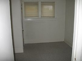 3 Bedroom Home near Fort Omaha in Omaha, NE (Photo 3 of 4)