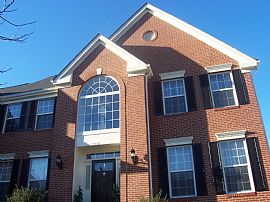 Avai NOW _Spectacular 4beds with 3 and 1/2baths & 2 cars    in Fort Washington, MD