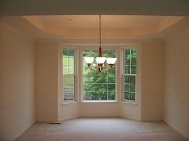 Avai NOW _Spectacular 4beds with 3 and 1/2baths & 2 cars    in Fort Washington, MD (Photo 6 of 6)