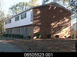 2 Bdrm New MGMT. Remodeled!! in Charlotte, NC