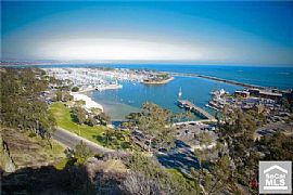 Ocean view condo on the Dana Point bluffs in Dana Point, CA