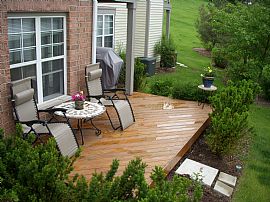 Spacious Modern Condo in Schaumburg, IL (Photo 4 of 5)