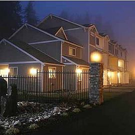 Townhouse for Rent - MUST SEE TO BELIEVE in Parkland, WA