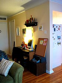 1 br 1 bath with HUGE closets, top floor, great location in Denver, CO (Photo 5 of 6)