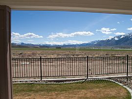 Views and energy efficient new house in Gardnerville, NV
