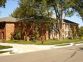 Op: Riviera Court 12-Units All Spacious 2br2ba: Touch of Class in Overland Park, KS