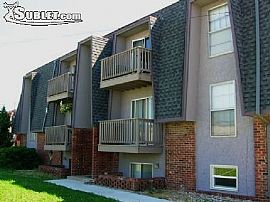 Countryclubgardens: 11apts: 2br1ba@$550 1br@465 in Blue Springs, MO