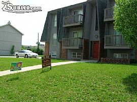 Countryclubgardens: 11apts: 2br1ba@$550 1br@465 in Blue Springs, MO (Photo 2 of 6)