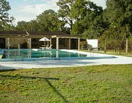 Lovely 2 Bed 1.5 Bath Townhome with covered parking !! in Brandon, FL (Photo 6 of 6)