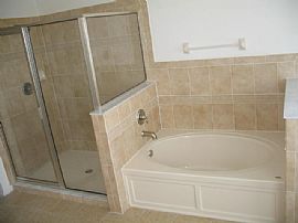 Unbelievable rental VALUE! in Ruskin, FL (Photo 3 of 6)