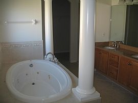 Nicely upgraded Cardel Kingfisher Model!  in Apollo Beach, FL (Photo 6 of 6)