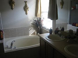 Beautiful 4/2 Fairways at Mt Plymouth - Sorrento in Sorrento, FL (Photo 6 of 6)