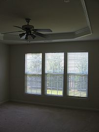 3 BR&BA Garage/pool/clubhse LAWN MAINTENANCE INCLUDED! in Charlotte, NC (Photo 3 of 6)