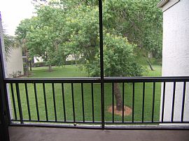 Conway Area Condo in Gated Community in Orlando, FL (Photo 4 of 6)