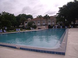 Conway Area Condo in Gated Community in Orlando, FL (Photo 5 of 6)