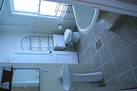 3 bbdrm house on Bloomfield ave in Akron, OH (Photo 4 of 4)