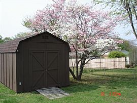 Renovated 3 Bedroom One-Story Home in Old Hickory, TN (Photo 5 of 5)
