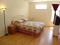 Luxury Oak Park condo with Garage/Hardwood floor etc. in Oak Park, IL (Photo 3 of 4)