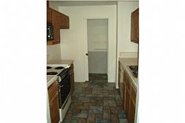Spacious Condo -- Move-in Special!! in Chino Hills, CA (Photo 5 of 6)
