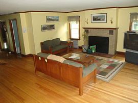  FIVE BEDROOM on outer edge of city in Portland, ME (Photo 3 of 6)