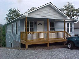 2 bedroom close to unca/downtown-utilities included  Free rent! in Asheville, NC