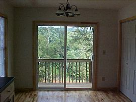 2 bedroom close to unca/downtown-utilities included  Free rent! in Asheville, NC (Photo 6 of 6)