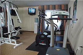 Beautiful home excellent condition - Like NEW!! in Moreno Valley, CA (Photo 2 of 6)