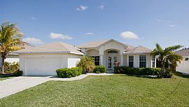 Villa Roma Vacation Rental in Cape Coral, FL