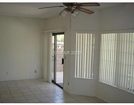 Nice 4br at 1900 OLD MILL LANE in Henderson, NV (Photo 4 of 4)