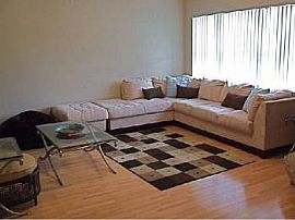 BEAUTIFUL CORAL SPRINGS/MARGATE POOL HOUSE ON LAKE in Margate, FL (Photo 4 of 6)