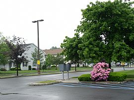 Lovely 2br + Den/3br, $1200-1600 w/ or w/o Utilities and Furnis in Middletown, NY