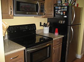 Remodeled 2 bedroom Condo in Royal Palm Place in Miami, FL (Photo 5 of 6)