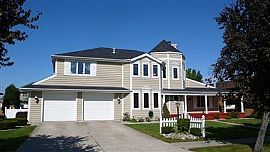 4 Bedroom, 3.5 Bath, Great Location in Dyer, IN