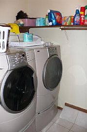 4 Bedroom, 3.5 Bath, Great Location in Dyer, IN (Photo 5 of 6)